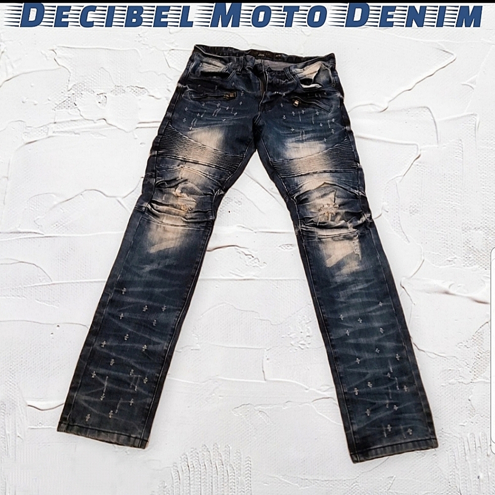 Fashion Streetwear Decibel Jeans!